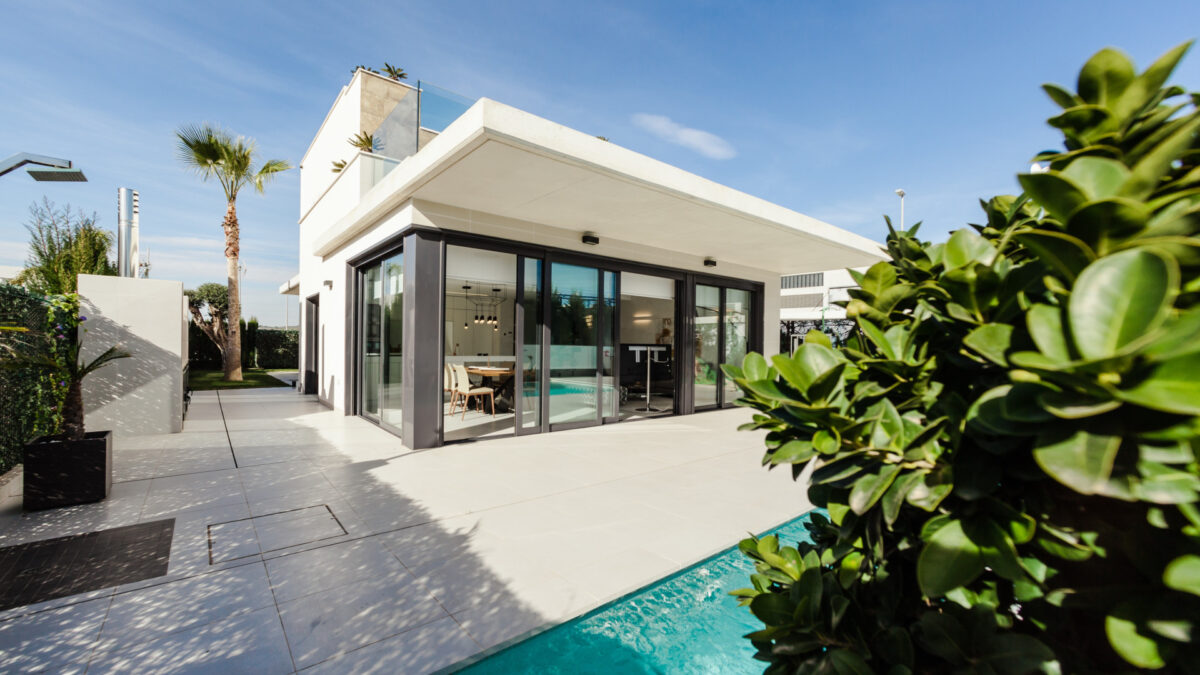 Construction d'une maison contemporaine : un style moderne et architectural !