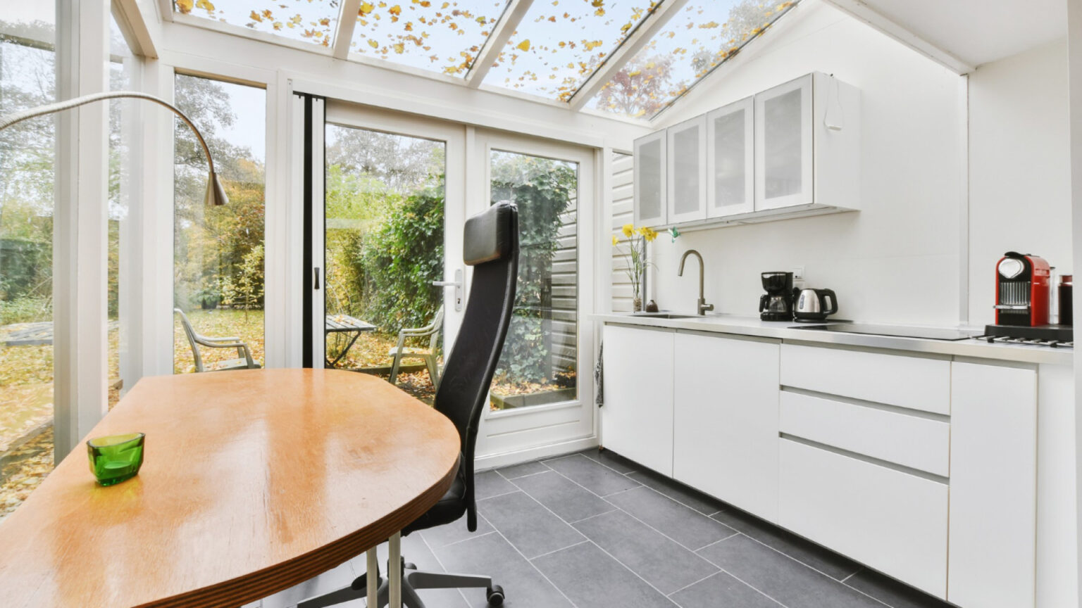 Véranda design à Montélimar : modernisez votre maison facilement !